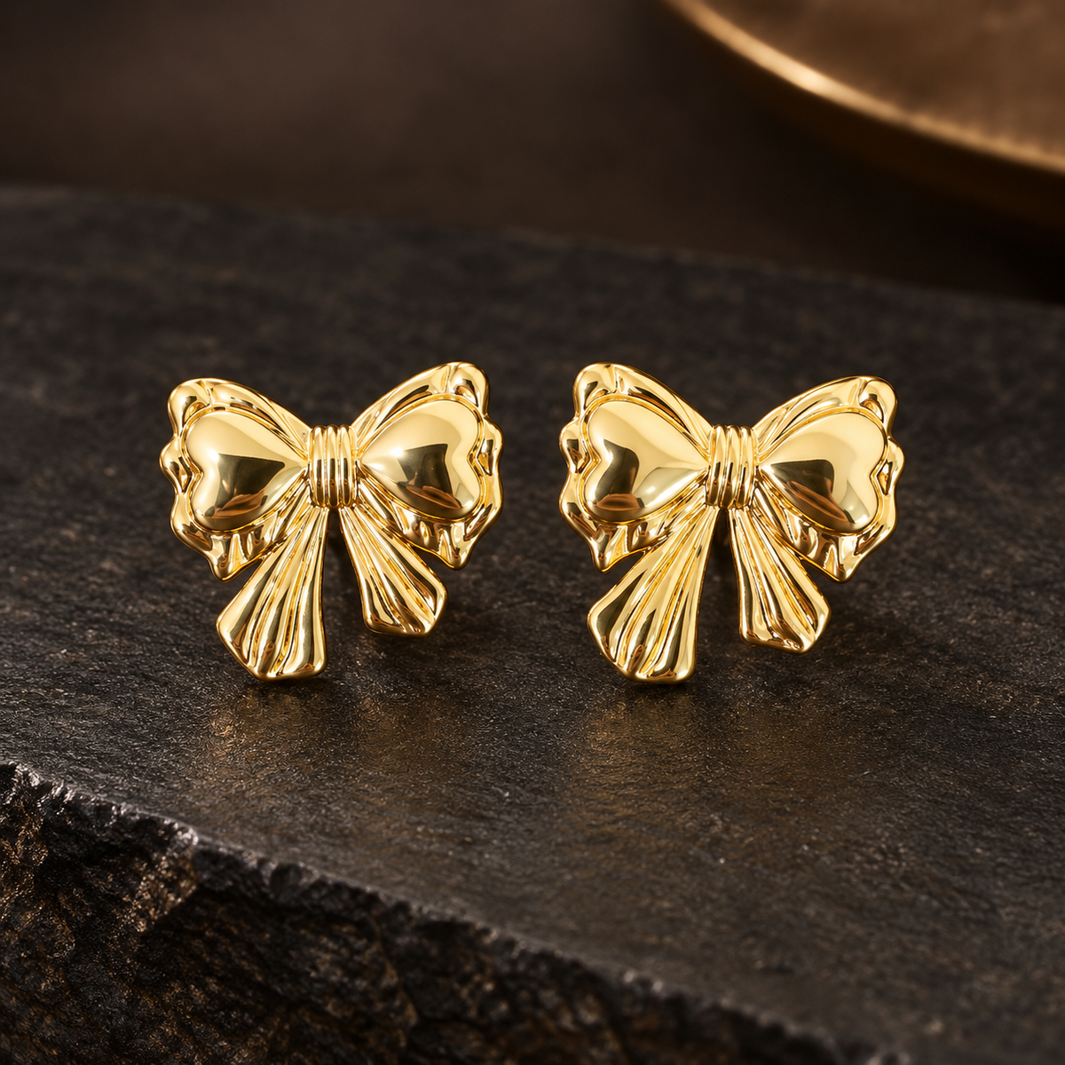 Earrings 751 — product photograph