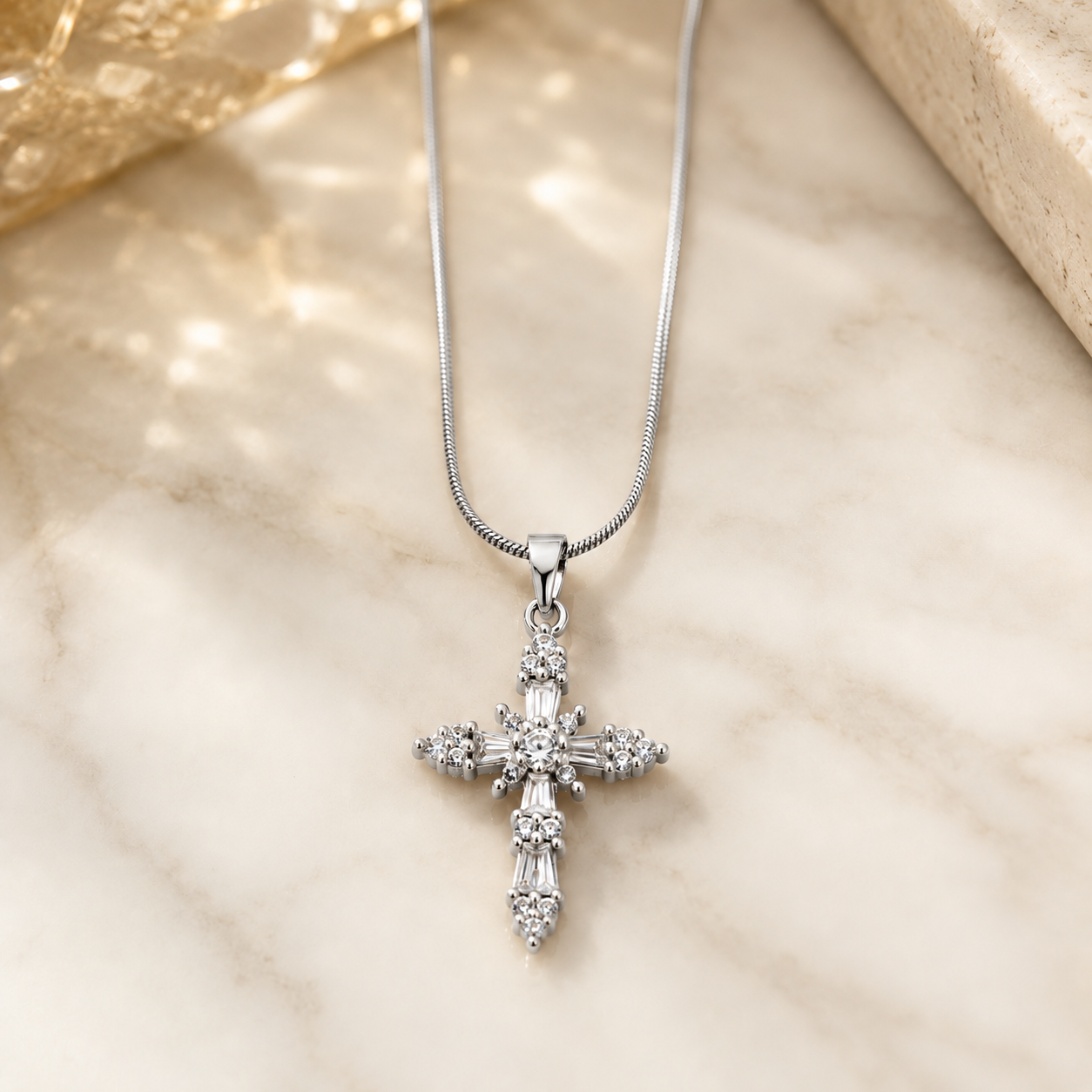 Necklace 1587 — product photograph