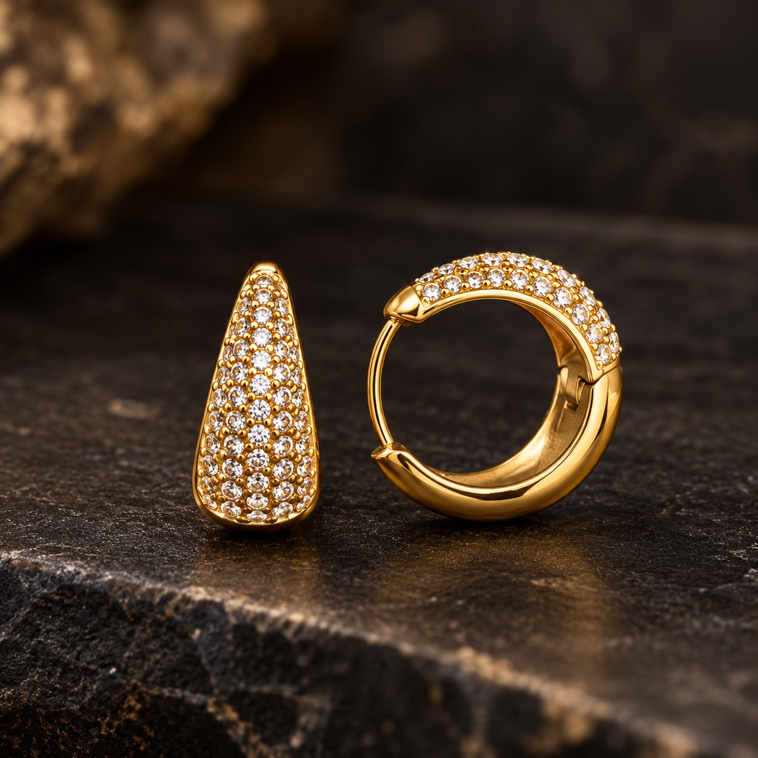 Earrings 823 — product photograph