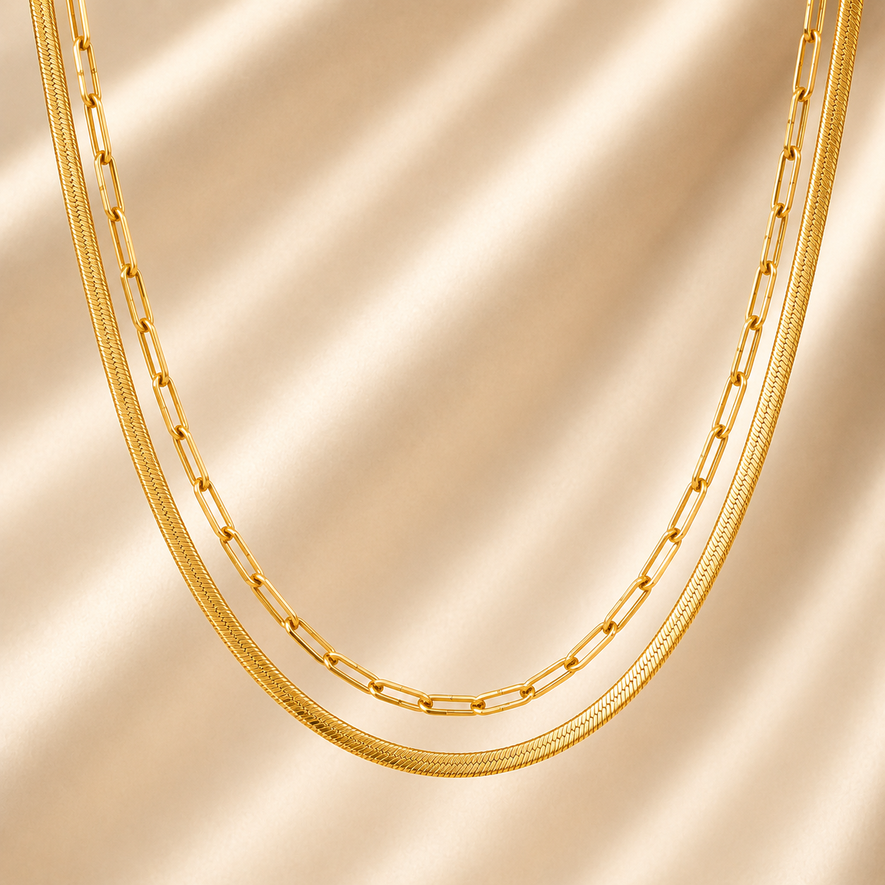 Necklace 1239 — product photograph