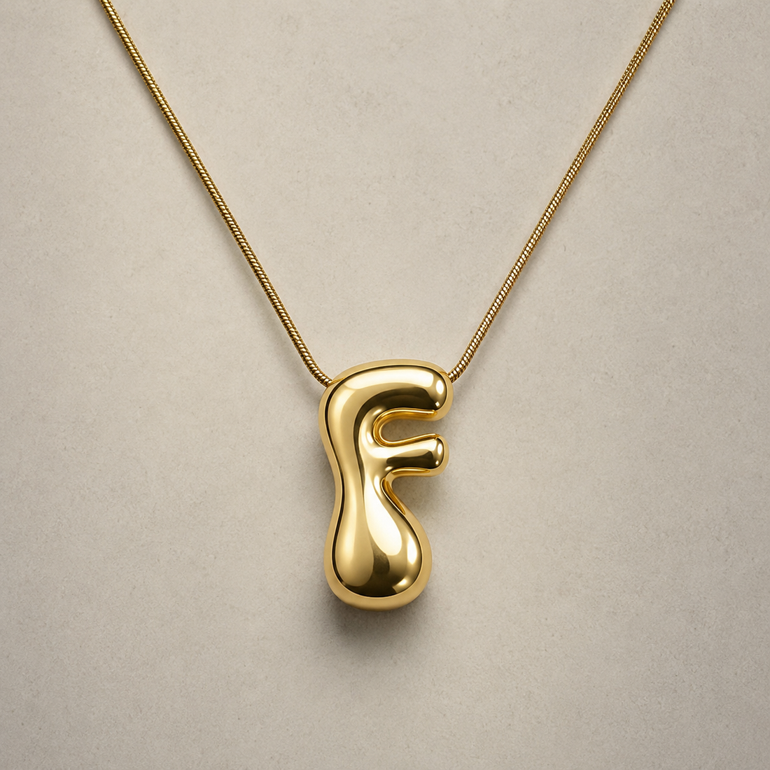 Necklace 1240 — product photograph