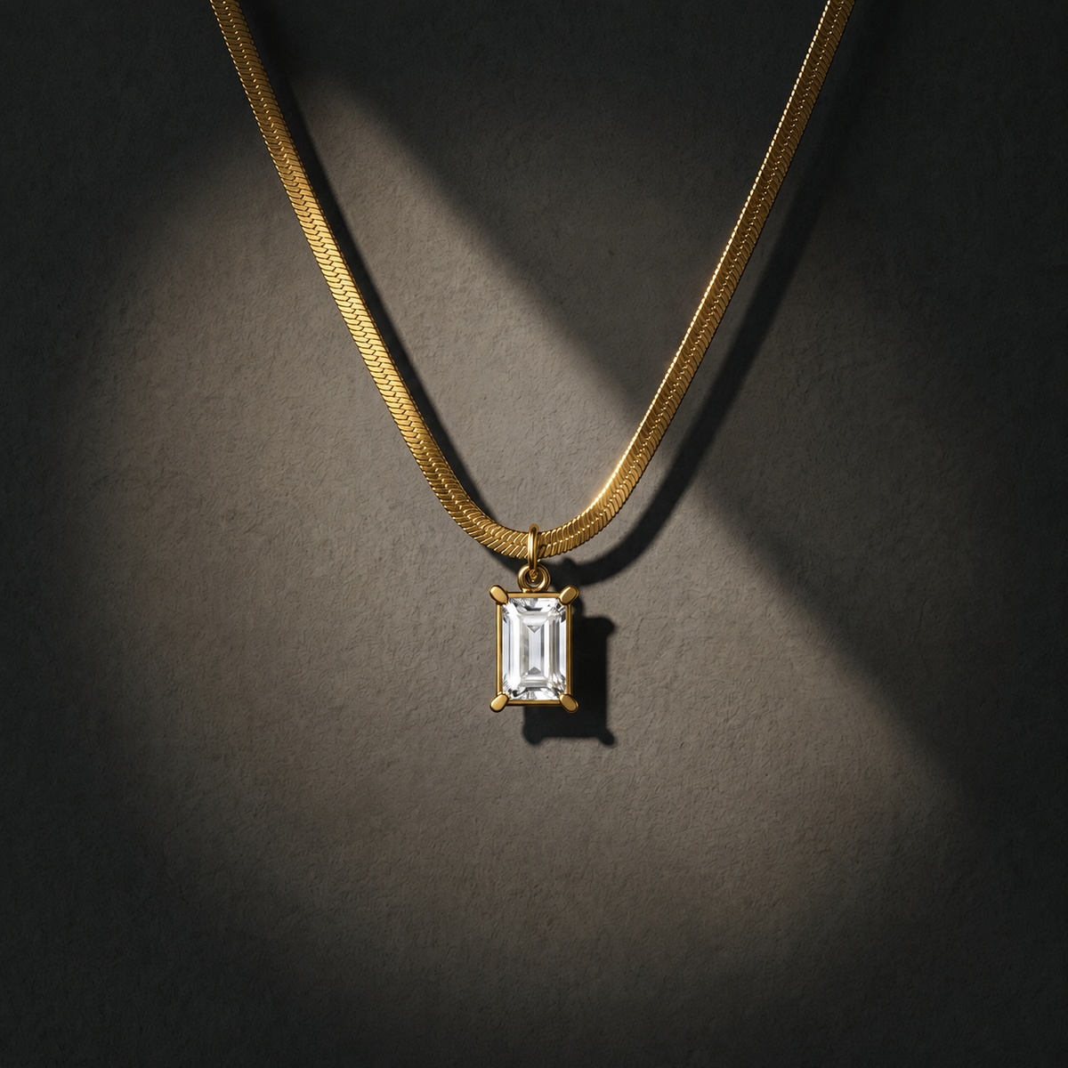 Necklace 1260 — product photograph