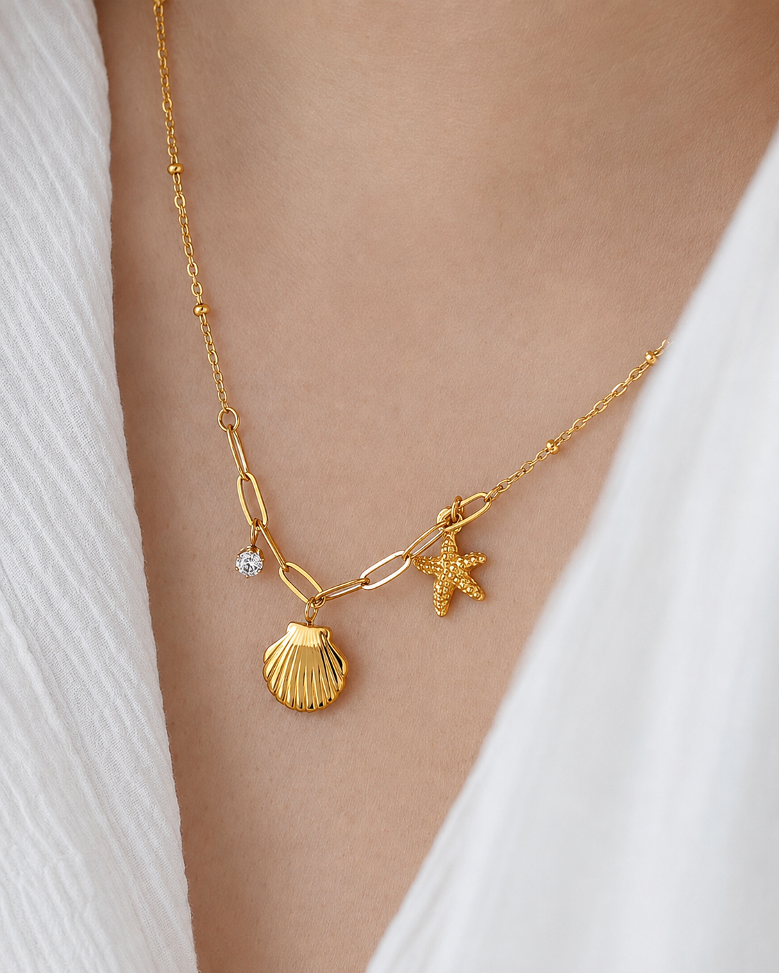Necklace 1297 — product photograph