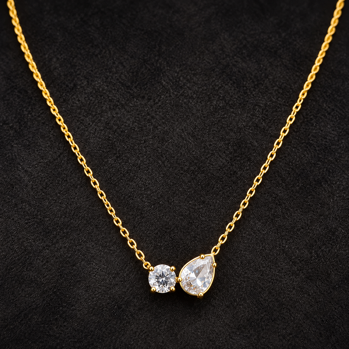 Necklace 1856 — product photograph