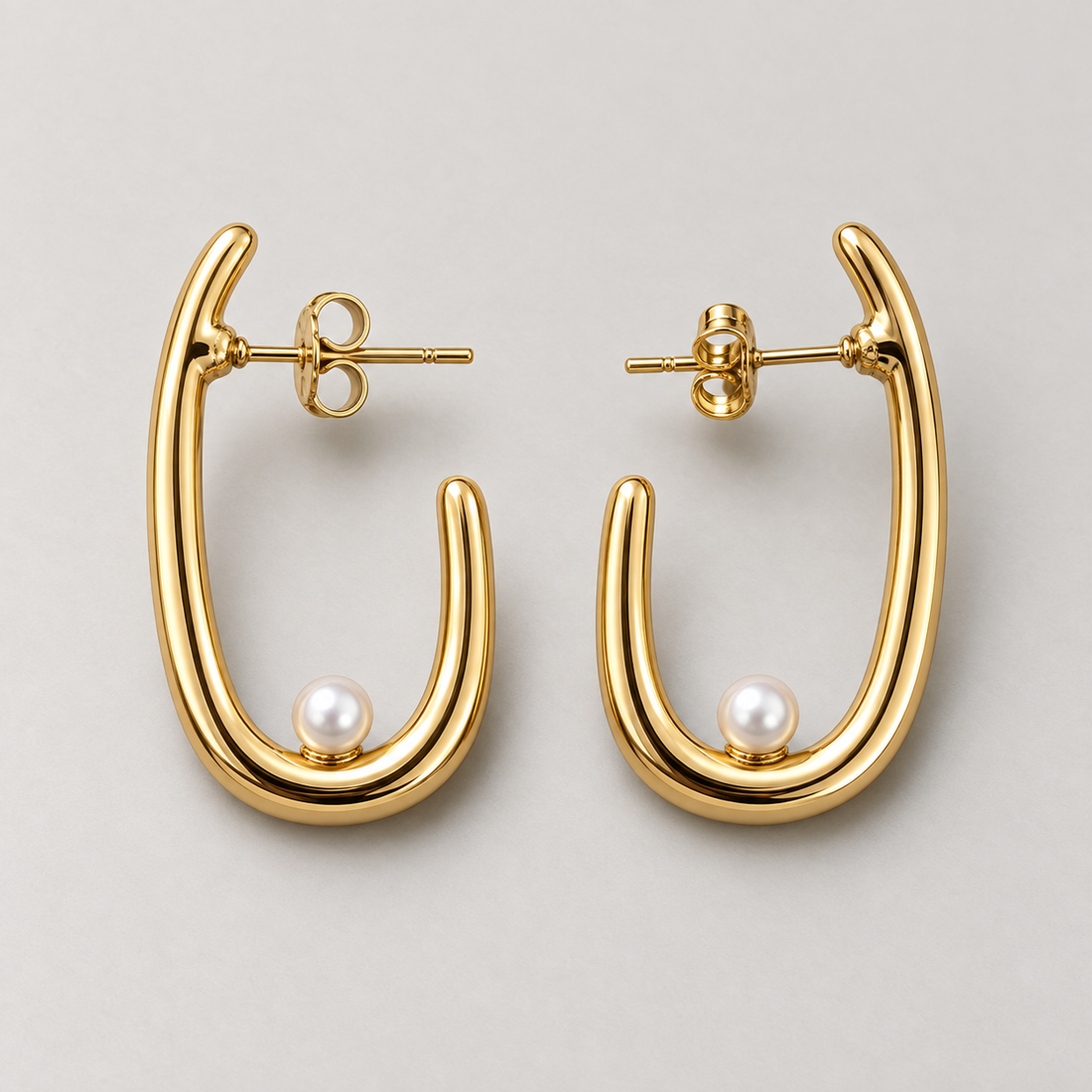 Earrings 678 — product photograph
