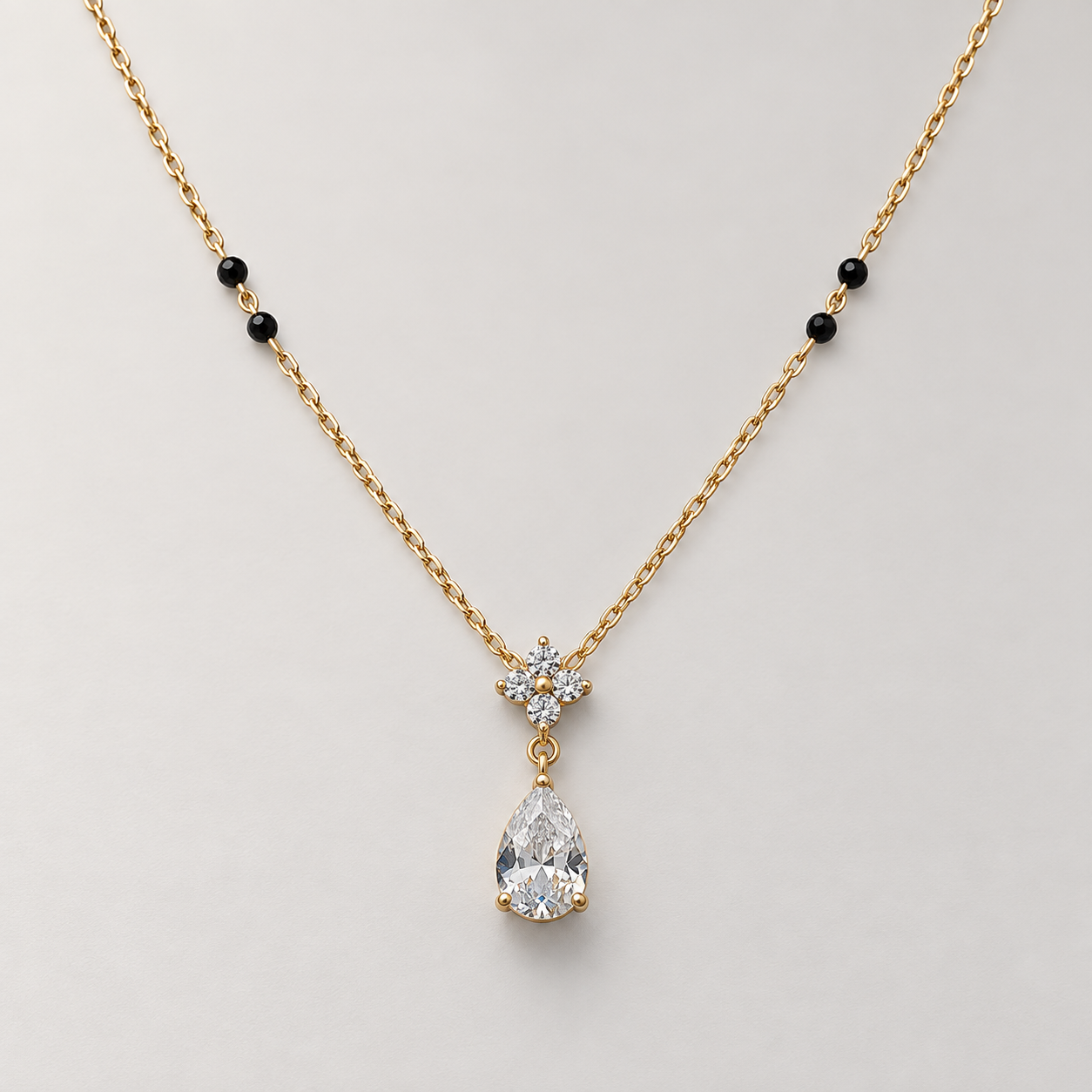 Necklace 1366 — product photograph