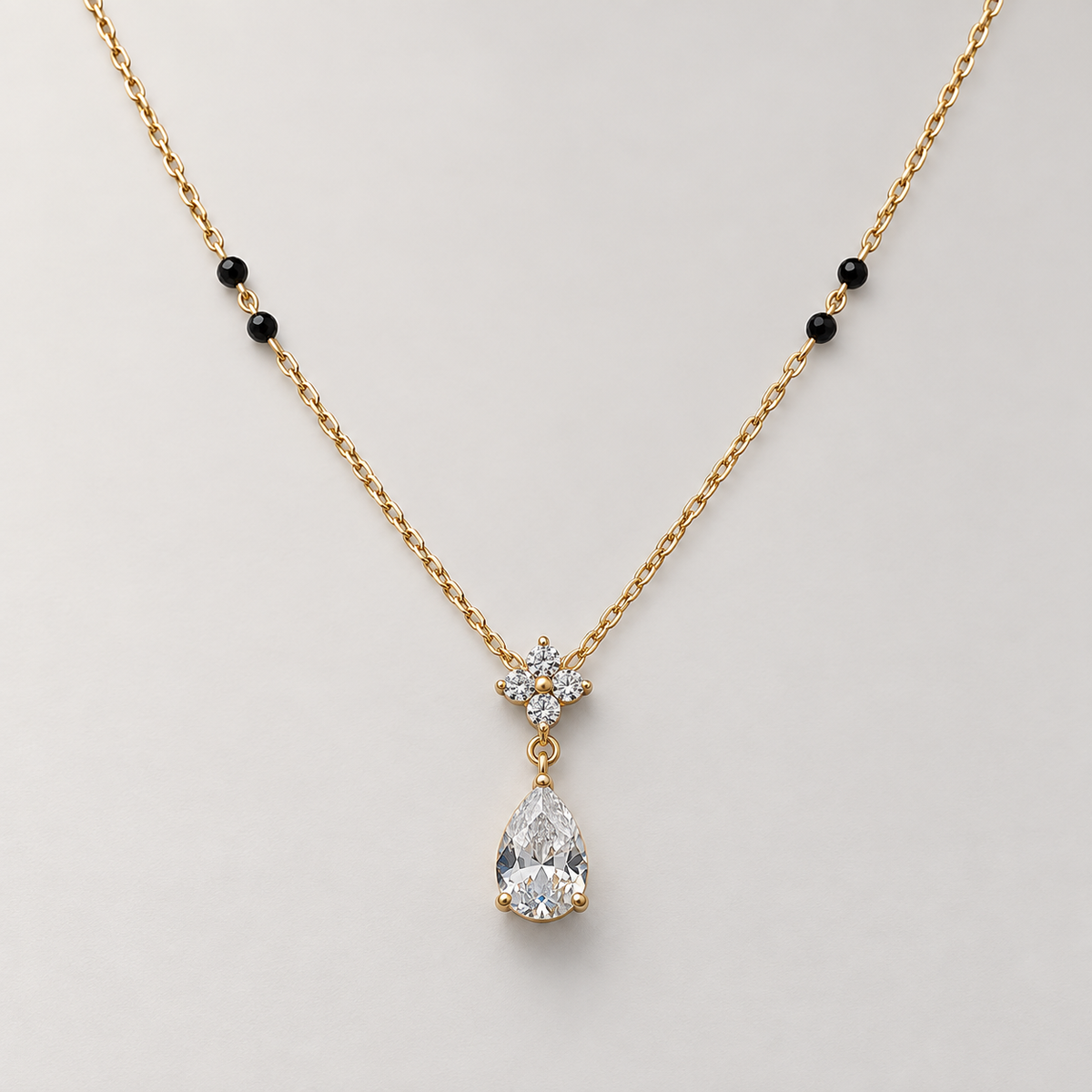 Necklace 1366 — product photograph