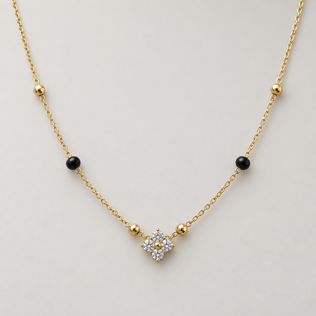 Necklace 1361 — product photograph