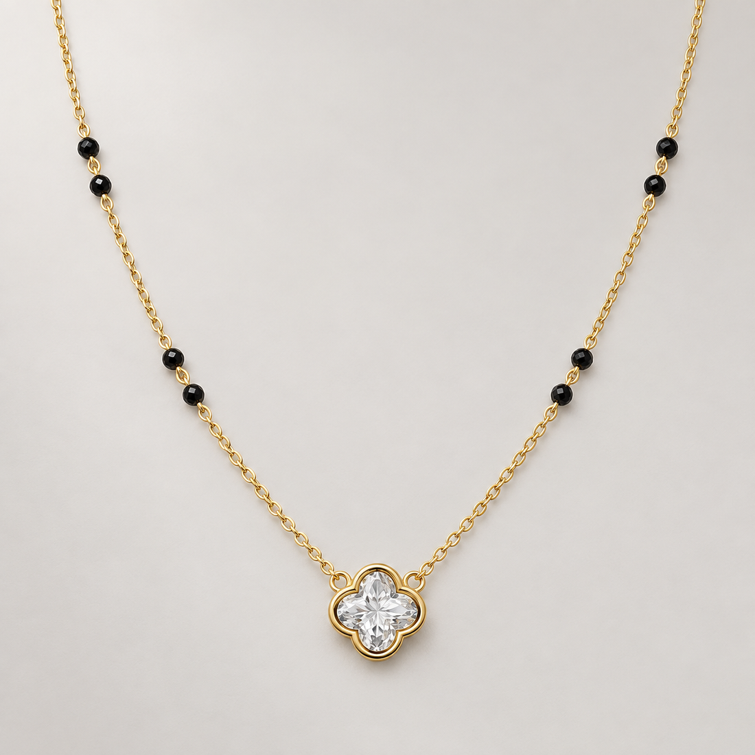 Necklace 1373 — product photograph