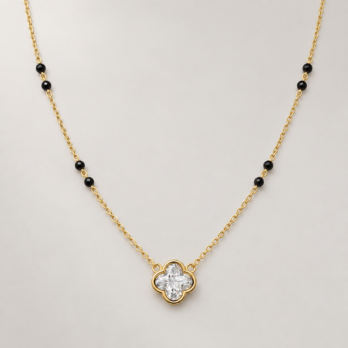 Necklace 1373 — product photograph