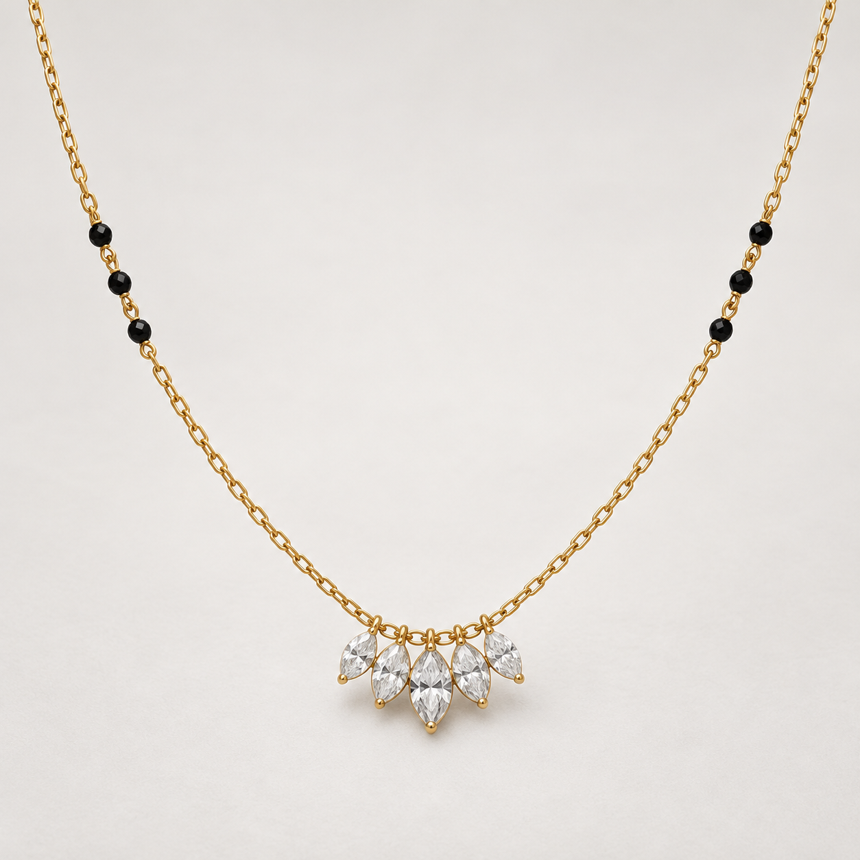 Necklace 1374 — product photograph