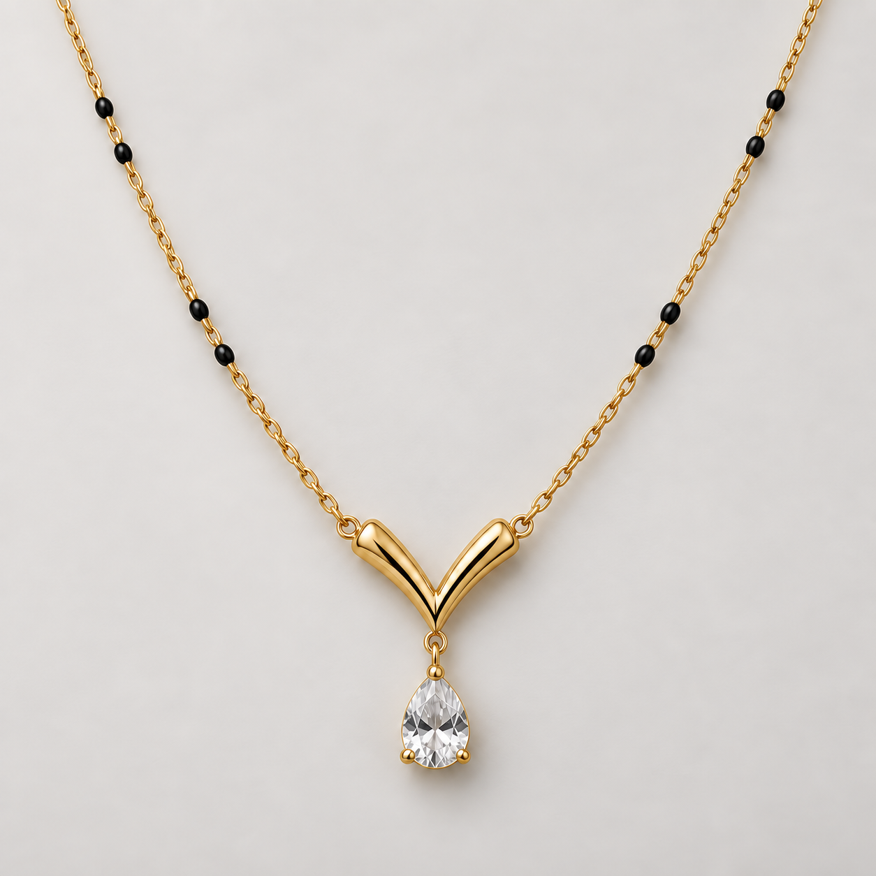 Necklace 1372 — product photograph