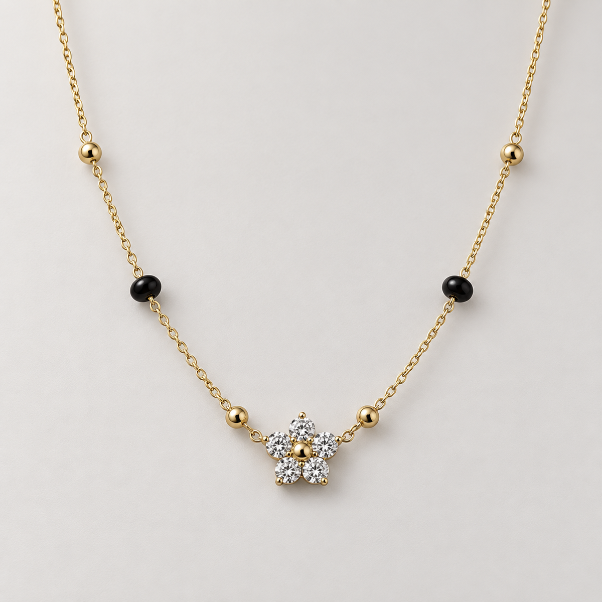 Necklace 1371 — product photograph