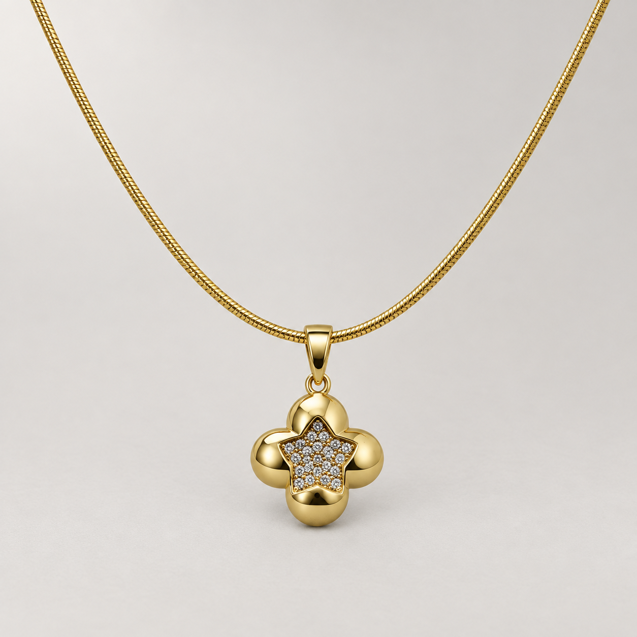 Necklace 1385 — product photograph