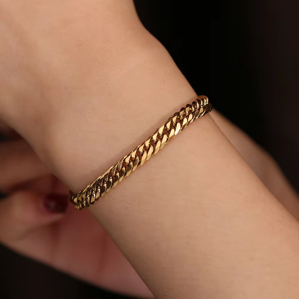 Chain Bracelet 019 - alternate view 3