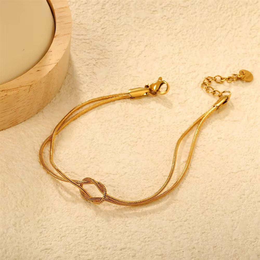 Chain Bracelet 059 - alternate view