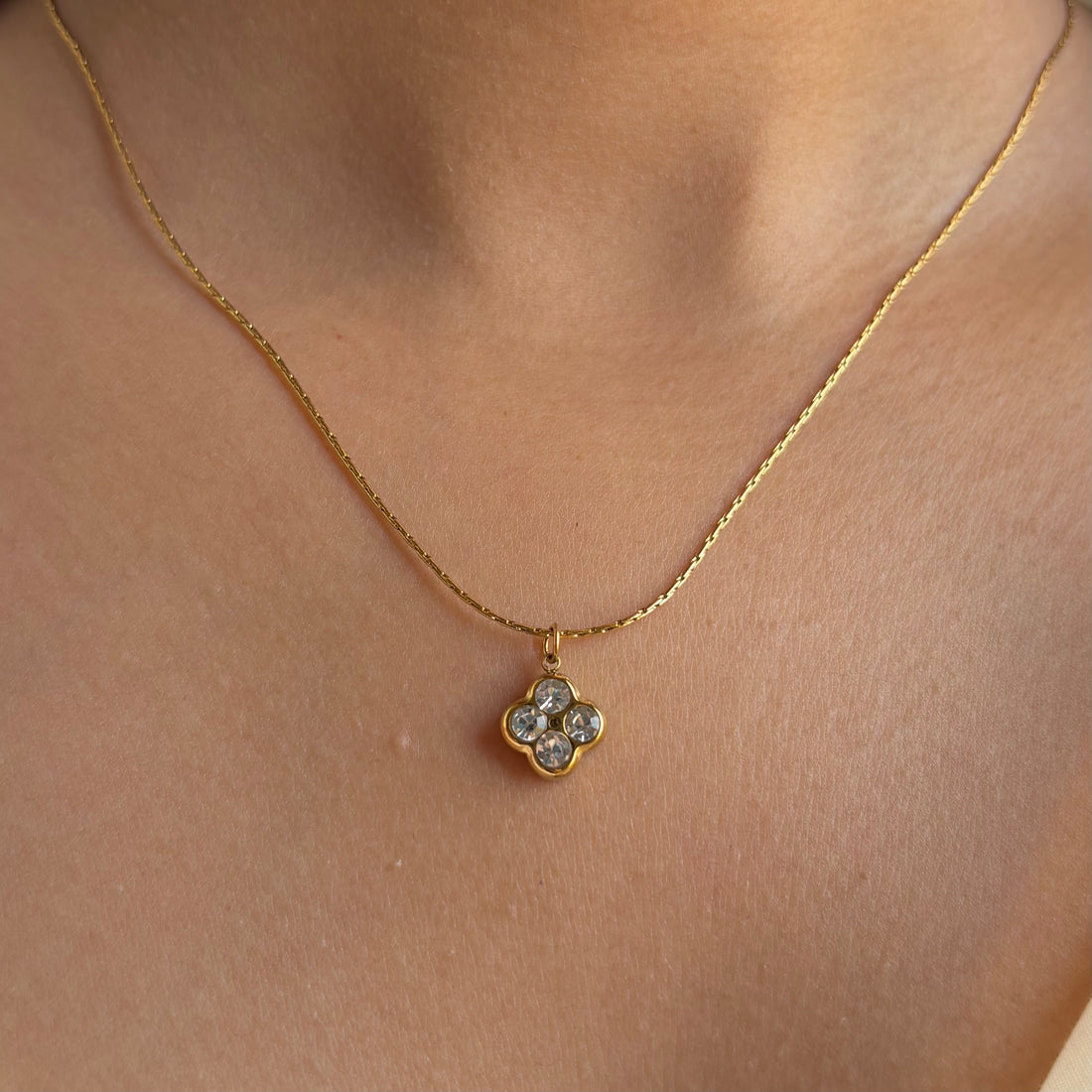 Necklace 165 - alternate view