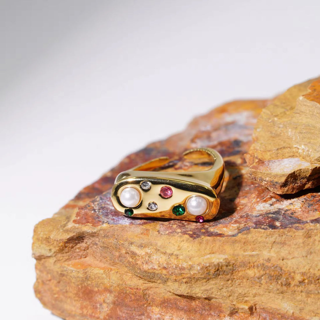 Rings 072 - alternate view