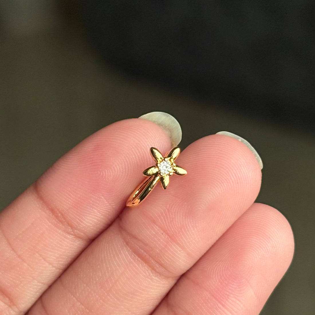 Nose Pin 001 - alternate view