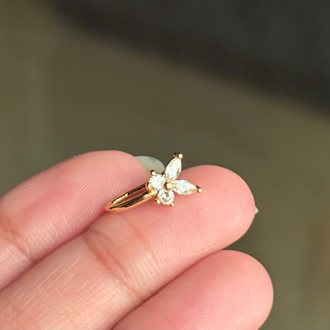 Nose Pin 001 - alternate view 5
