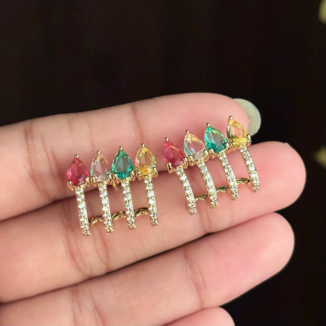 Earrings 168 - alternate view