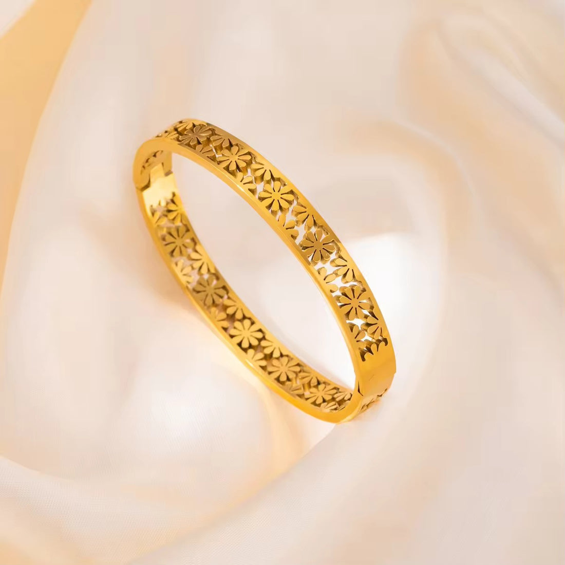 Bracelet Kada 212 (Small) - 316L stainless steel by Qimati