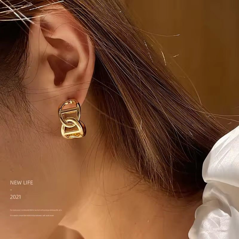 Earrings 236 - alternate view