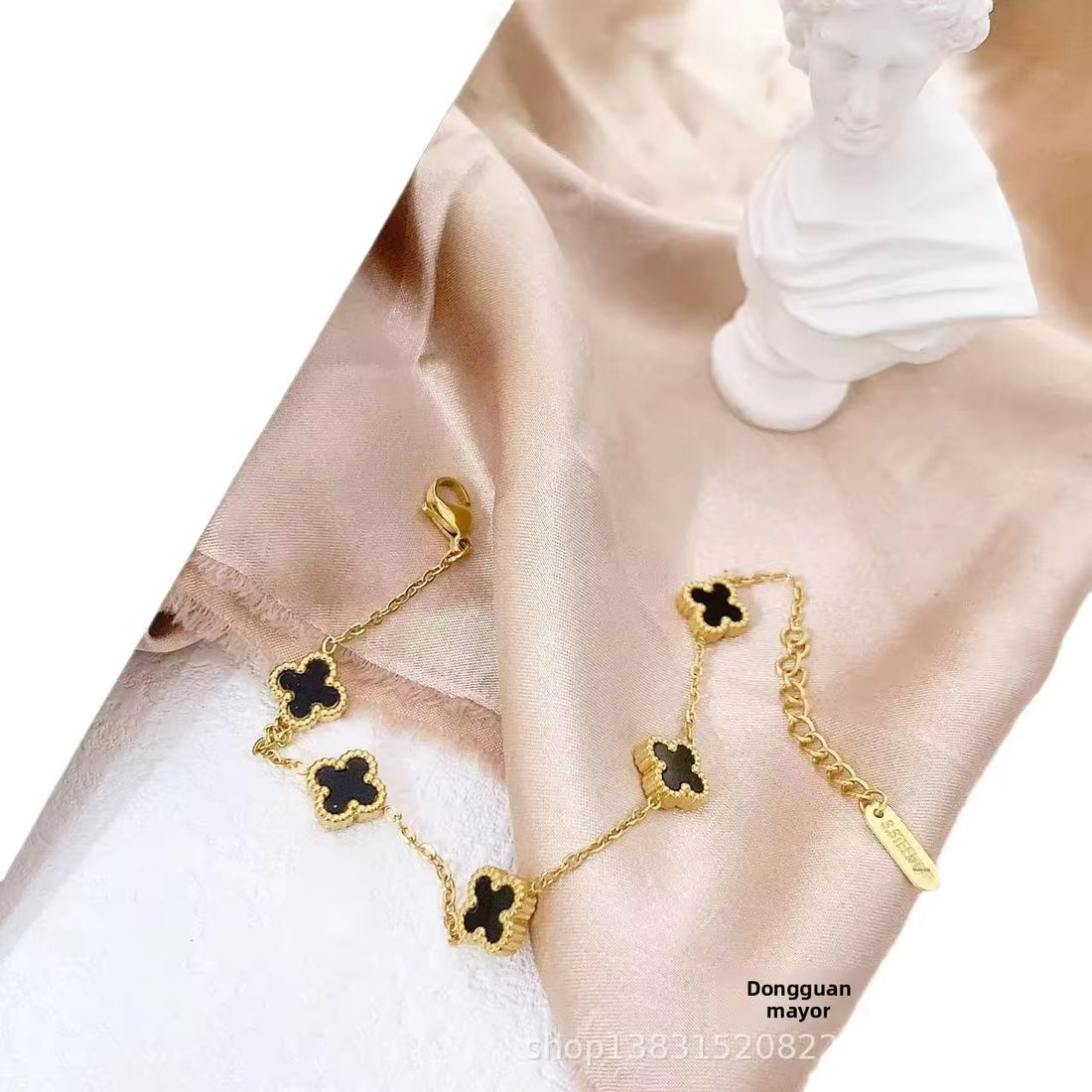 Chain Bracelet 201 (Small Clover) - alternate view 2