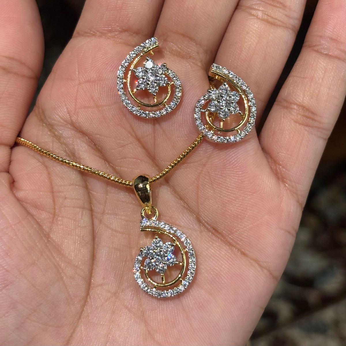 Indian Pendant Sets 019 (Without chain) - Qimati