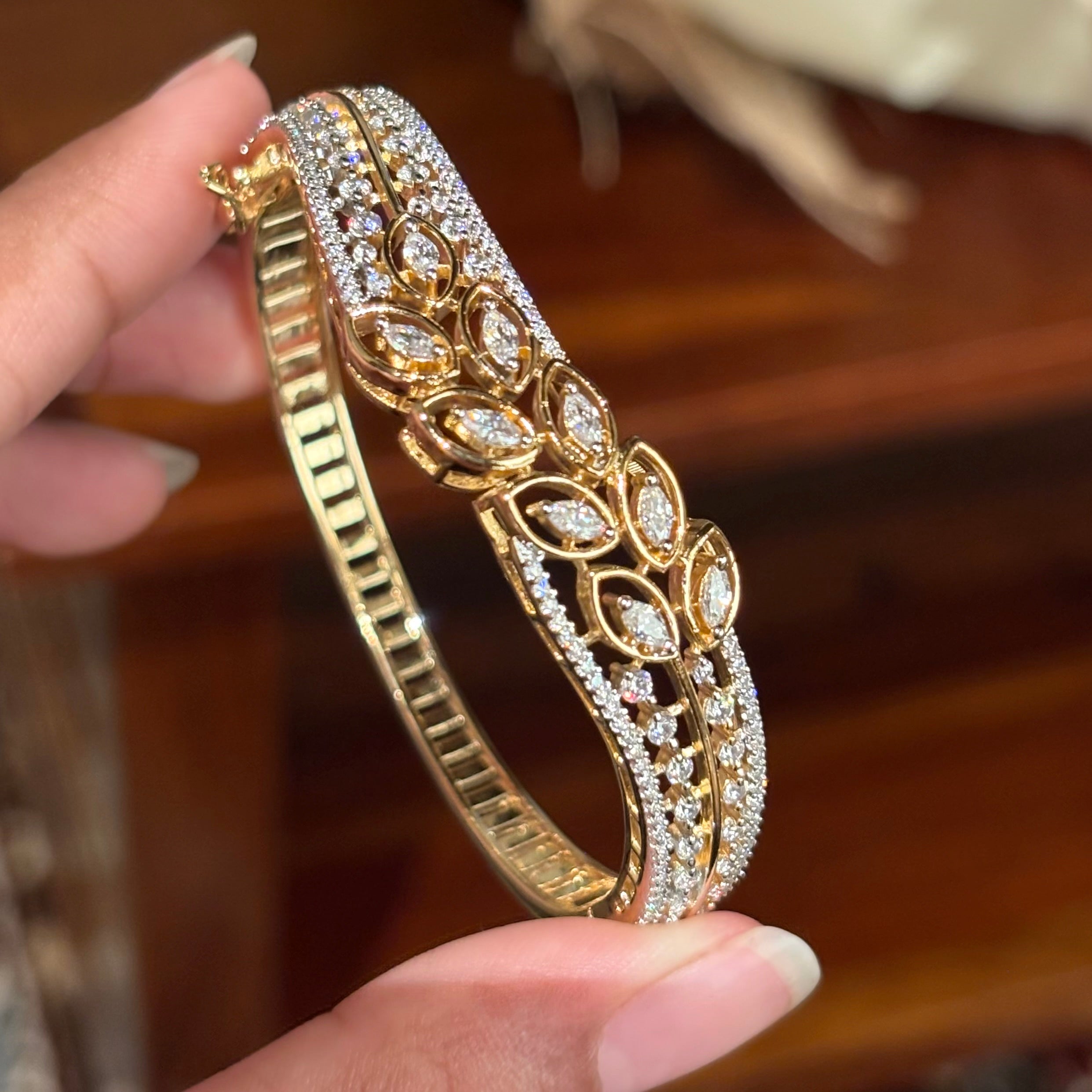 Indian Bracelet 031 - Qimati