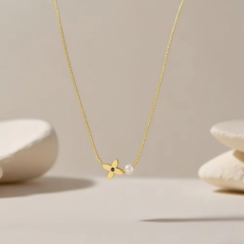Necklace 1136 - alternate view