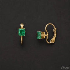 Earrings 651 — product photograph