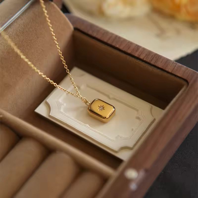 Necklace 111 - 316L stainless steel by Qimati