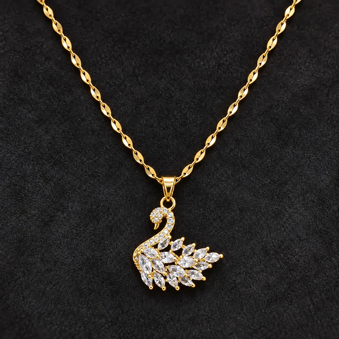Necklace 1842 — product photograph