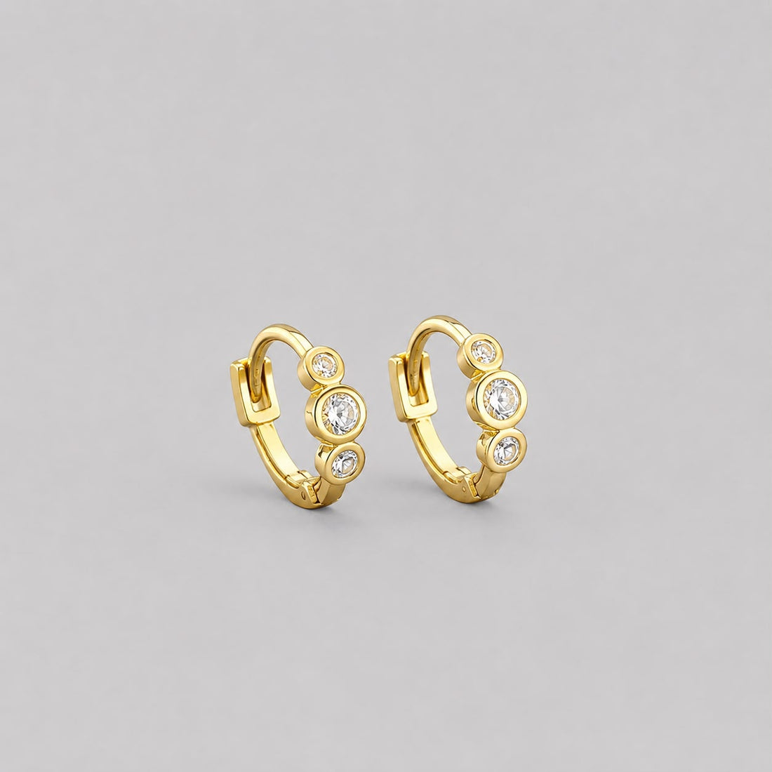 Earrings 571 (Small - Huggies)