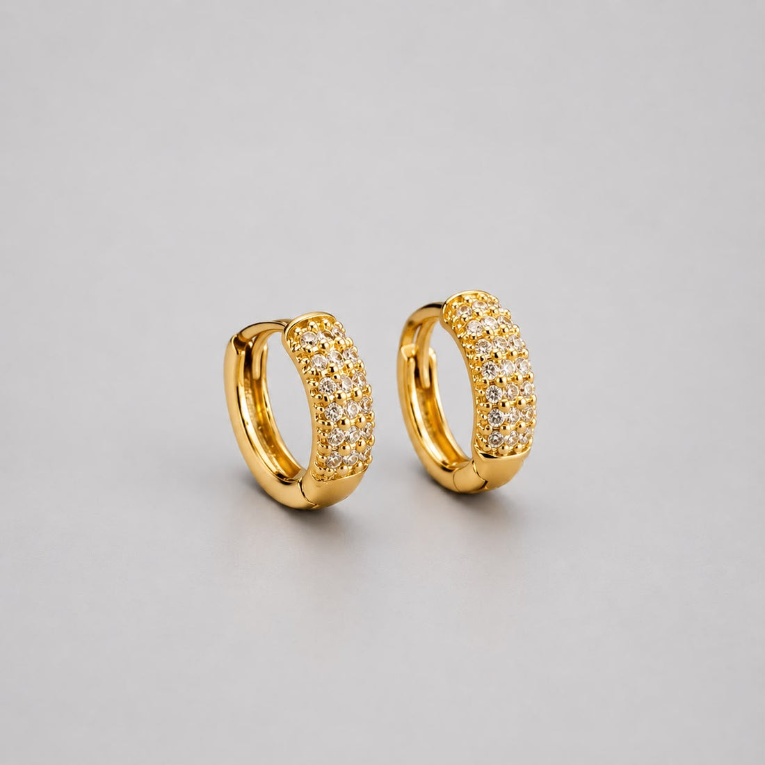 Earrings 572 (Small - Huggies)