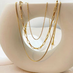 Necklace 880