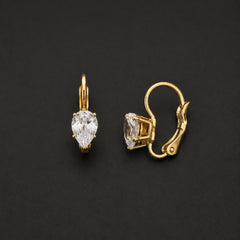 Earrings 647 — product photograph