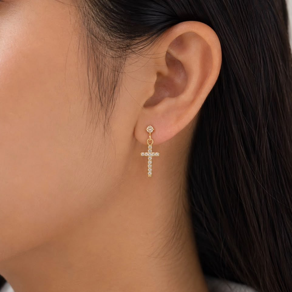 Earrings 699 — product photograph