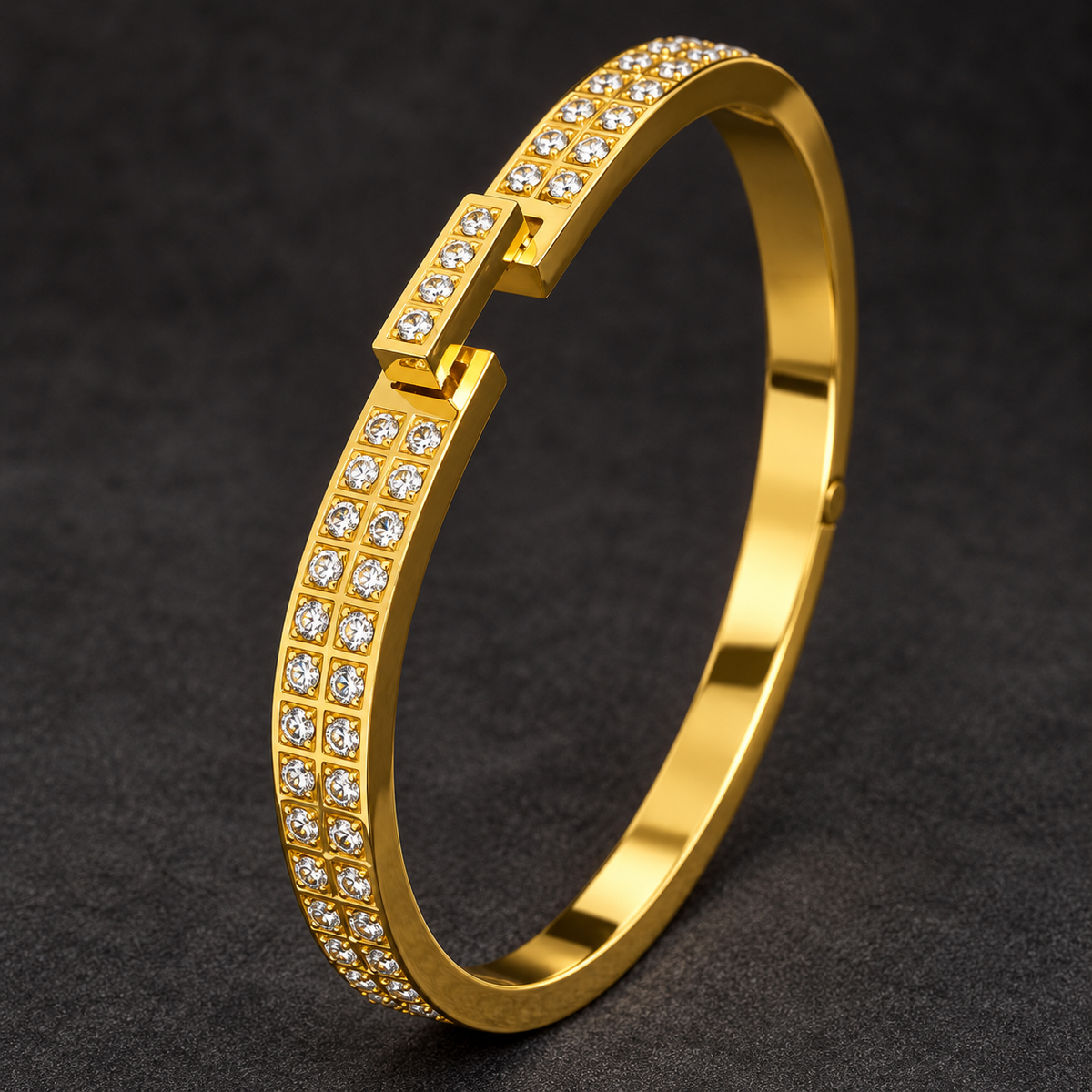 Bracelet Kada 579 — product photograph