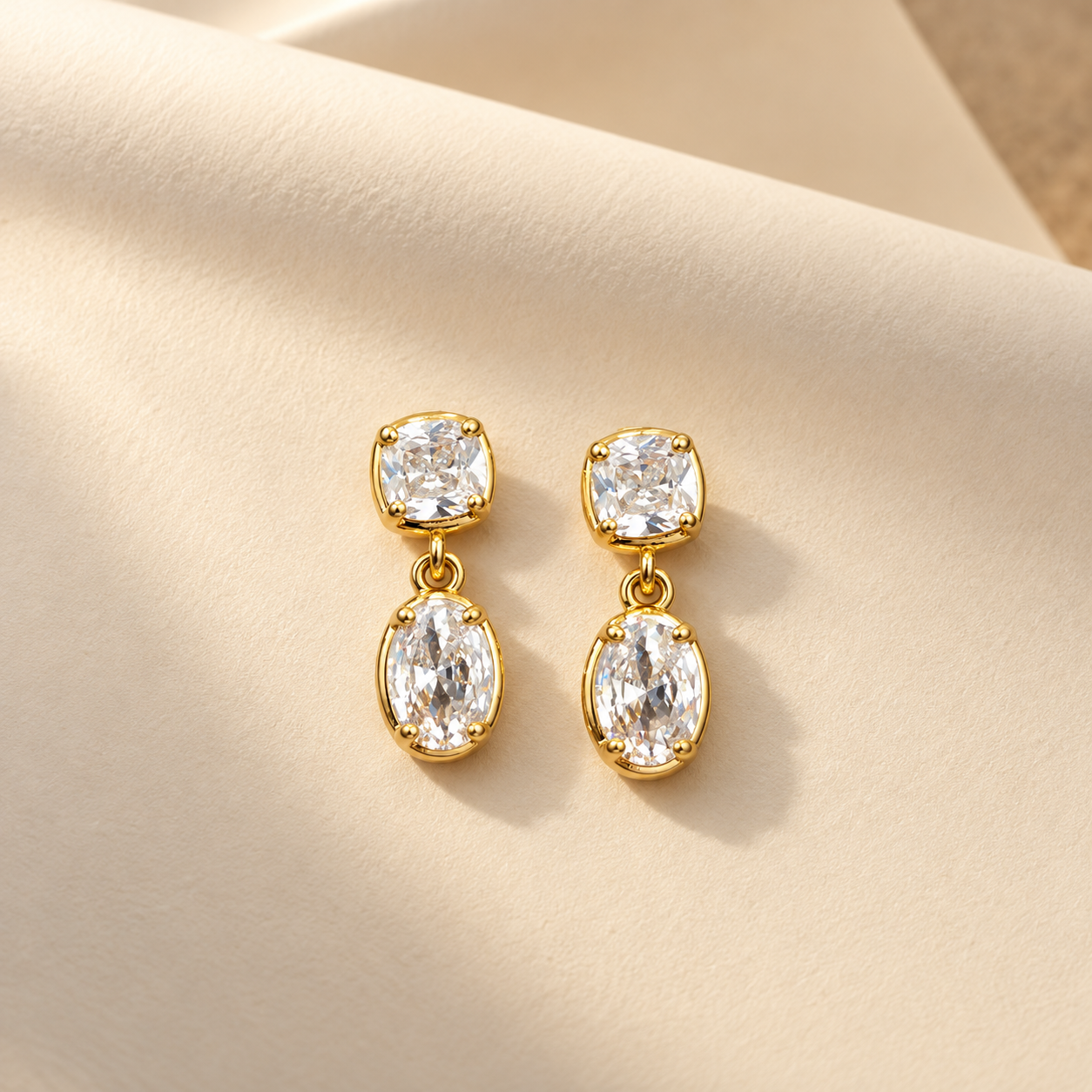 Earrings 910 — product photograph