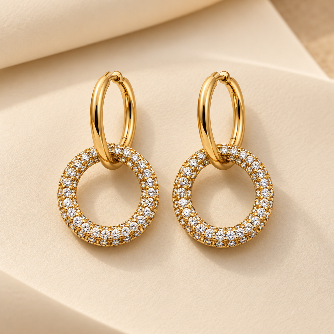 Earrings 938 — product photograph