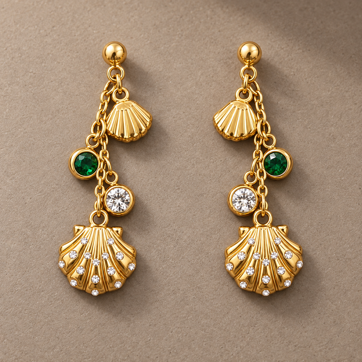 Earrings 825 — product photograph
