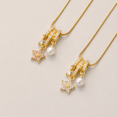 Necklace 669