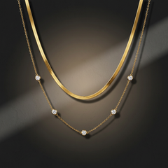 Necklace 1252 — product photograph