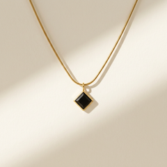 Necklace 1251 — product photograph