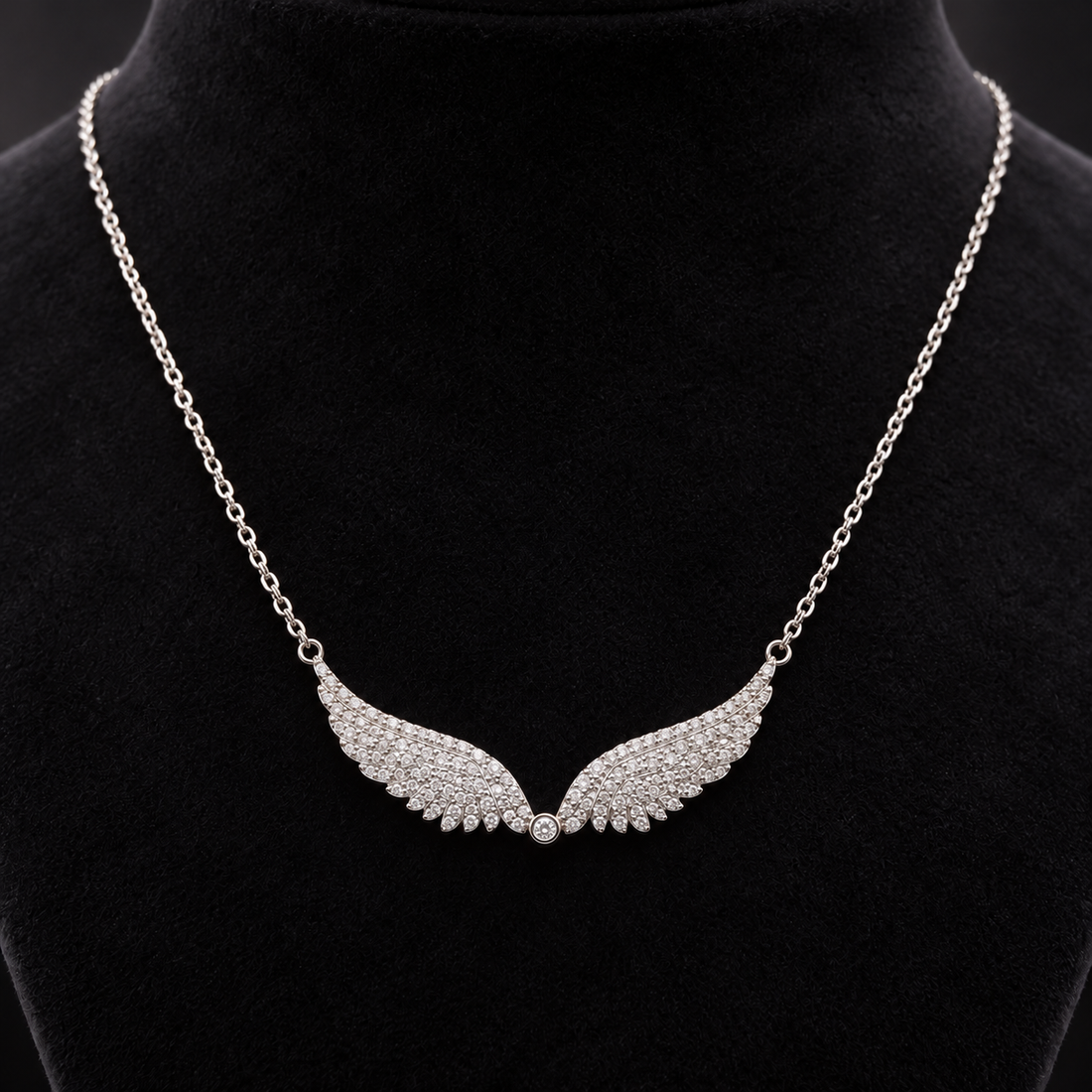 Necklace 1911 — product photograph