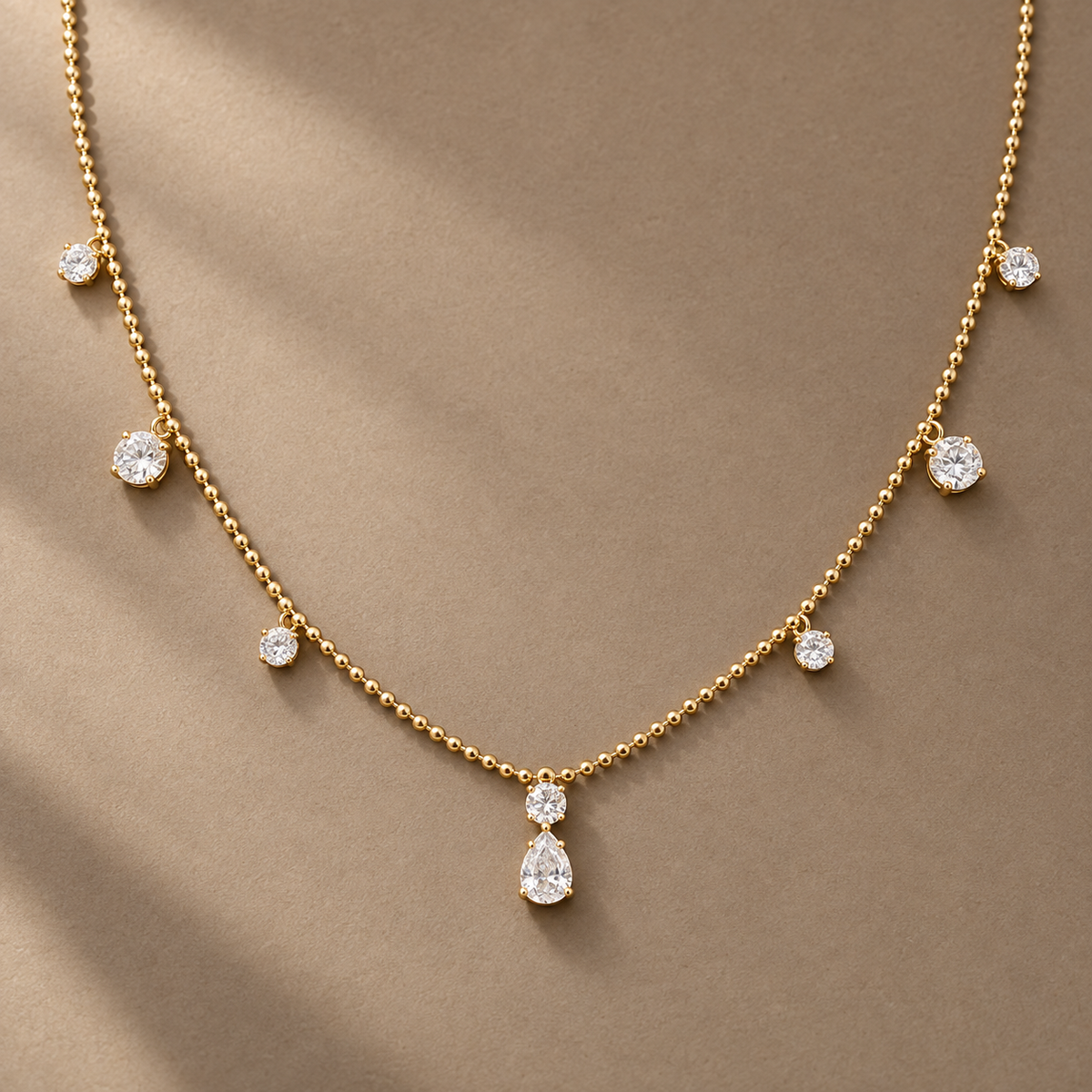 Necklace 1598 — product photograph