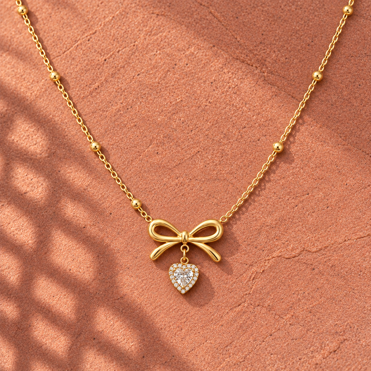 Necklace 1607 — product photograph