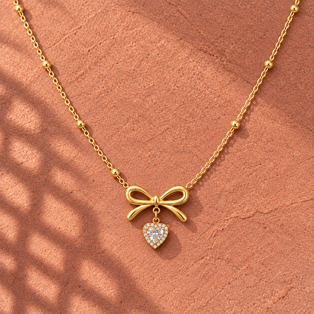 Necklace 1607 — product photograph